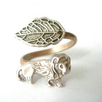 silver Lion wrap ring